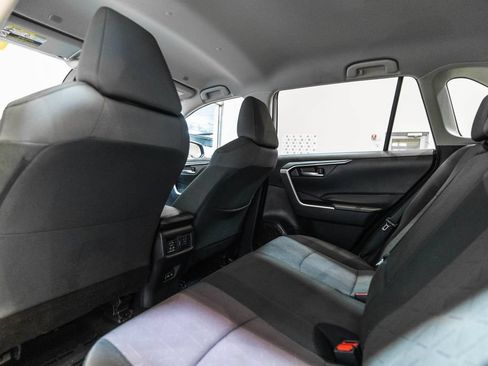 Used 2024 Toyota RAV4 XLE AWD/4WD image 14