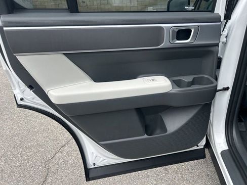 New 2026 Hyundai Santa Fe SE image 22