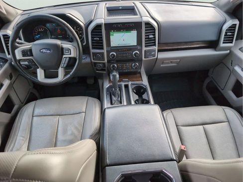 Used 2018 Ford F150 Lariat w/ Equipment Group 502A Luxury AWD/4WD image 27