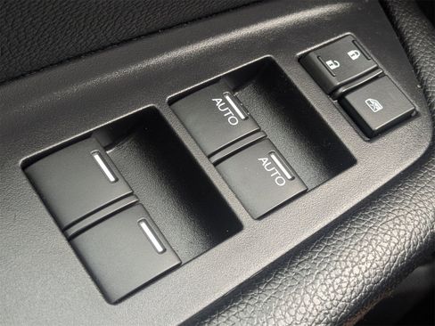 Used 2019 Honda Pilot Touring image 27