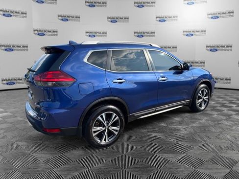 Used 2017 Nissan Rogue SL w/ SL Premium Package AWD/4WD image 5
