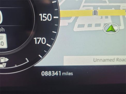 Used 2022 Land Rover Range Rover Autobiography image 34