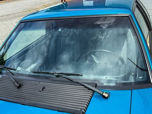 Used 1993 Ford Mustang Cobra RWD image 15