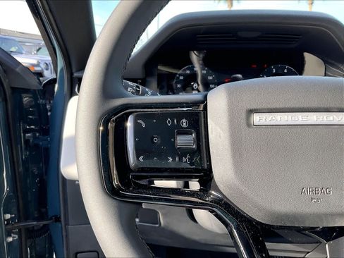 New 2026 Land Rover Range Rover Evoque S image 17