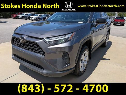 Used 2024 Toyota RAV4 LE FWD image 7