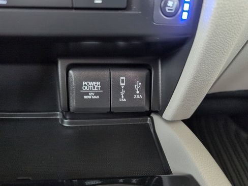 Used 2018 Honda Pilot Elite image 30