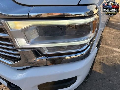 Used 2024 RAM 2500 Laramie AWD/4WD image 40