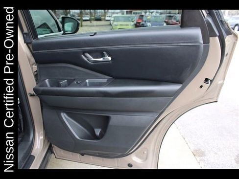 Certified 2023 Nissan Pathfinder Platinum AWD/4WD image 24
