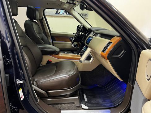 Used 2020 Land Rover Range Rover HSE AWD/4WD image 24