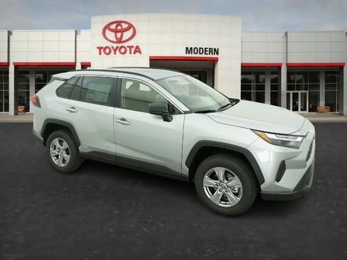 New 2025 Toyota RAV4 LE image 27