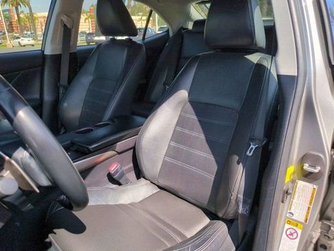 Used 2014 Lexus IS 350 w/ Luxury Package w/Gray Wood image 11