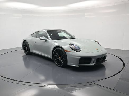 Used 2026 Porsche 911 Carrera S RWD image 34