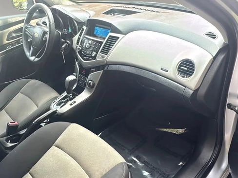 Used 2012 Chevrolet Cruze LS w/ Connectivity Package FWD image 15
