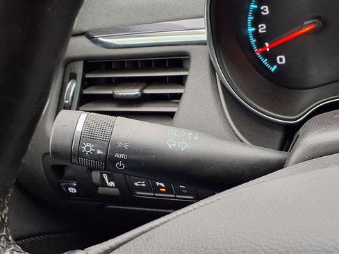 Used 2016 Chevrolet Impala LTZ w/ Enhanced Convenience Package image 16