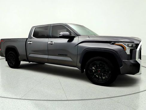 Used 2022 Toyota Tundra Limited w/ TRD Off-Road Package AWD/4WD image 3