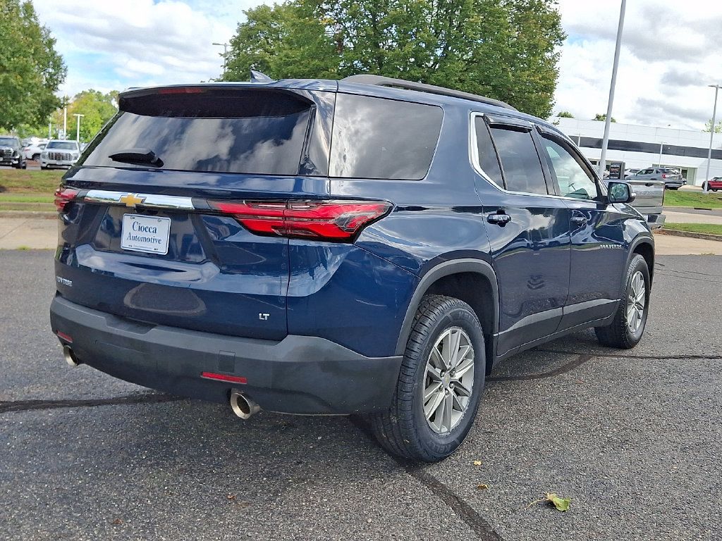 Certified 2023 Chevrolet Traverse LT FWD image 9