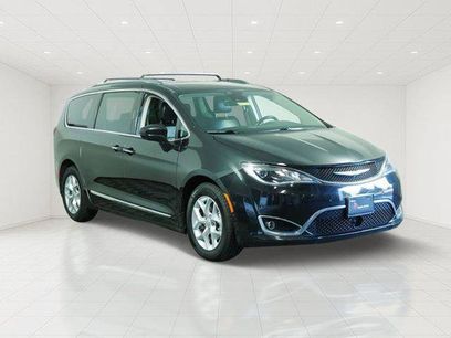 Certified 2017 Chrysler Pacifica Touring-L Plus w/ Advanced Safetytec Group