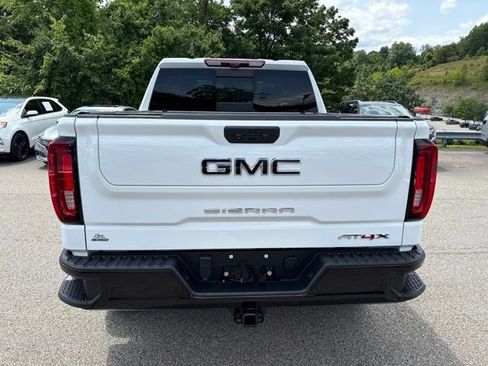Used 2023 GMC Sierra 1500 AT4X AWD/4WD image 4