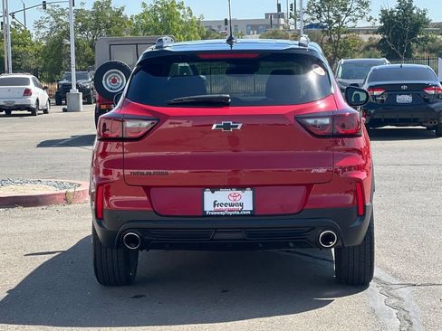 Used 2026 Chevrolet TrailBlazer RS w/ Convenience Package image 6