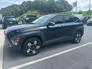 Used 2025 Hyundai Kona SEL AWD/4WD video 1
