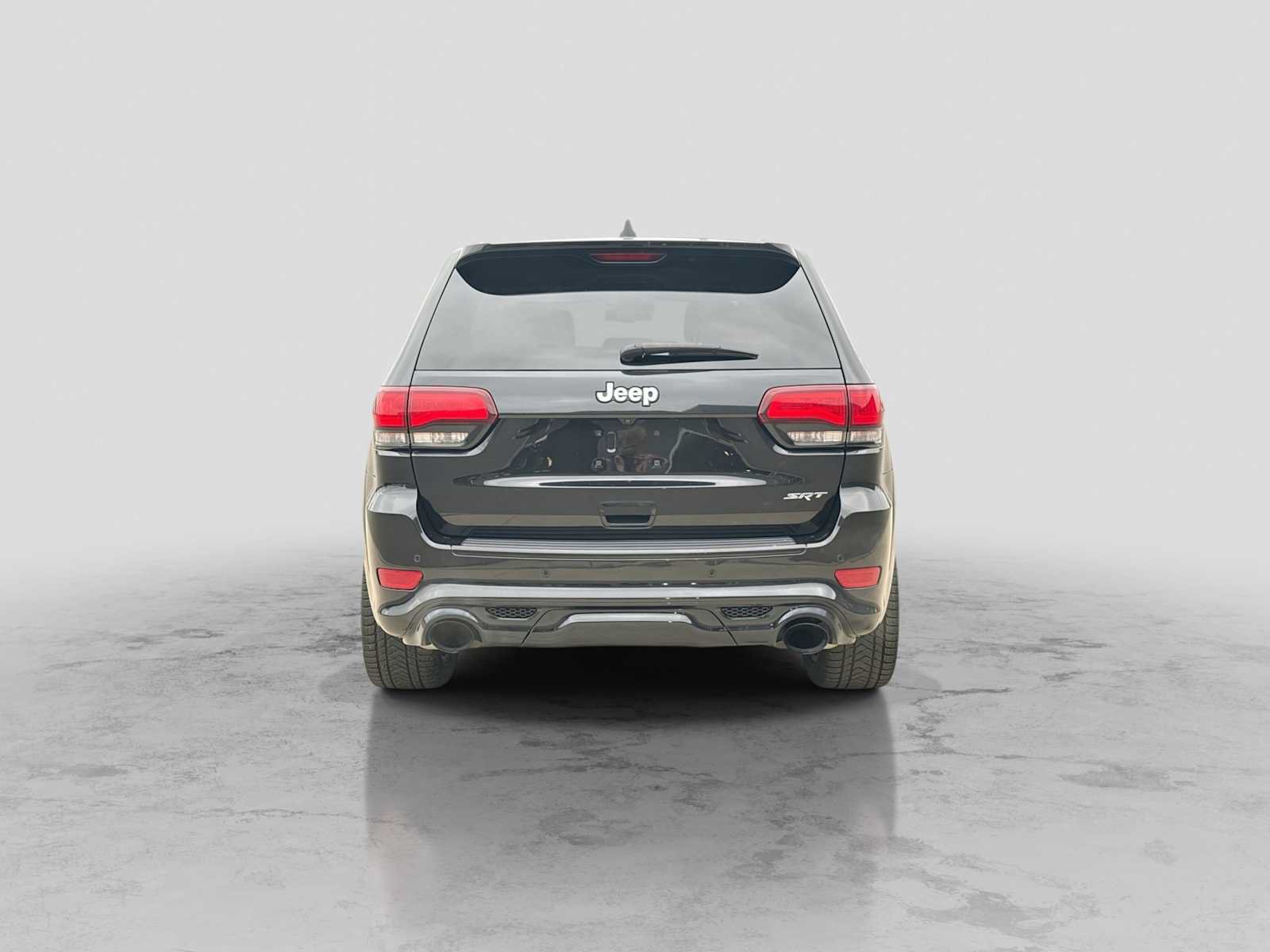 Used 2016 Jeep Grand Cherokee SRT AWD/4WD image 5