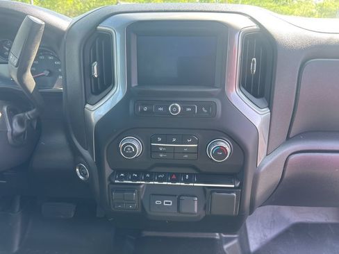Used 2024 Chevrolet Silverado 1500 W/T w/ WT Value Package AWD/4WD image 10