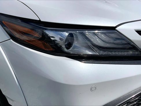 Used 2021 Toyota Camry XSE w/ Navigation Package FWD image 27