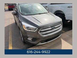 Used 2017 Ford Escape Titanium video 1
