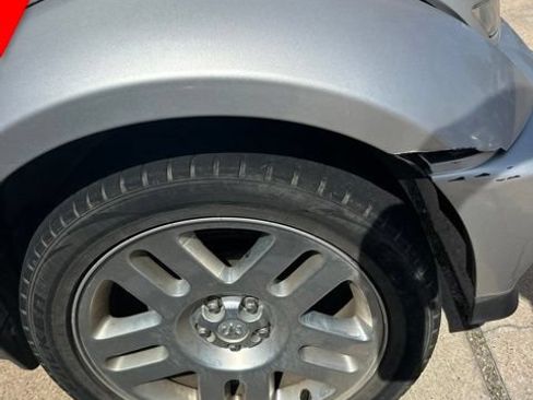 Used 2011 Dodge Nitro Heat w/ Popular Equipment Group RWD image 4