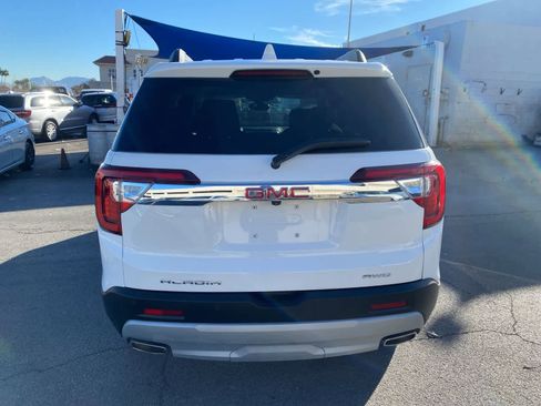 Used 2023 GMC Acadia SLT image 7