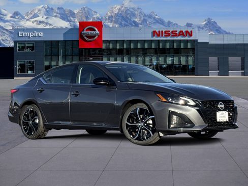 New 2025 Nissan Altima 2.5 SR image 1
