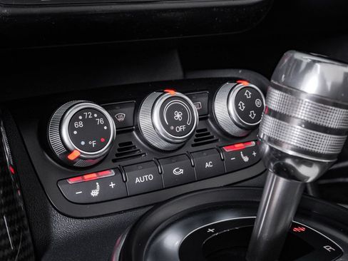 Used 2012 Audi R8 V8 AWD/4WD image 27