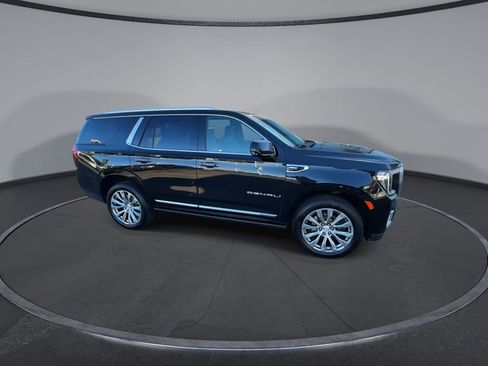 Certified 2021 GMC Yukon Denali w/ Denali Premium Package image 9