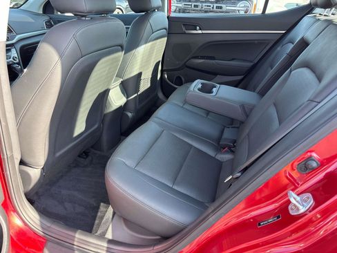 Used 2017 Hyundai Elantra Limited w/ Limited Ultimate Package 05 FWD image 8