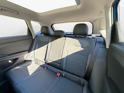 New 2026 Volkswagen Taos SE AWD/4WD image 12