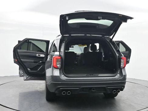 Used 2024 Ford Explorer ST w/ Equipment Group 401A image 34