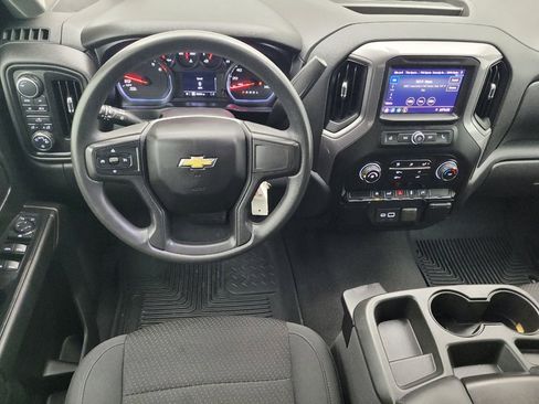 Used 2021 Chevrolet Silverado 1500 Custom AWD/4WD image 22