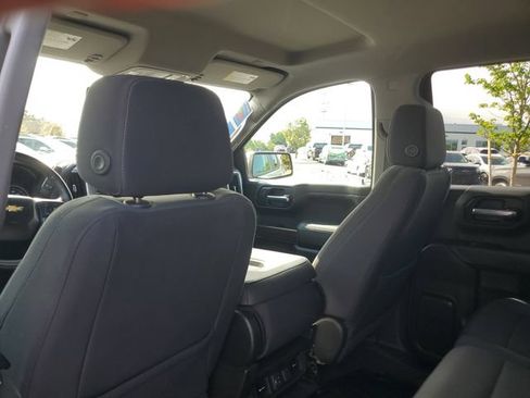 Certified 2022 Chevrolet Silverado 1500 LT AWD/4WD image 10