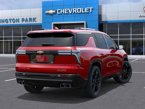 New 2026 Chevrolet Traverse High Country image 4
