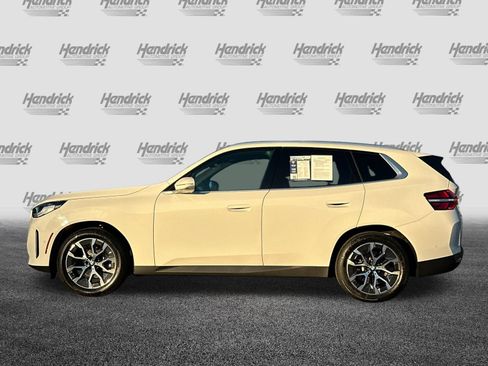 Used 2025 BMW X3 xDrive30i w/ Premium Package image 8
