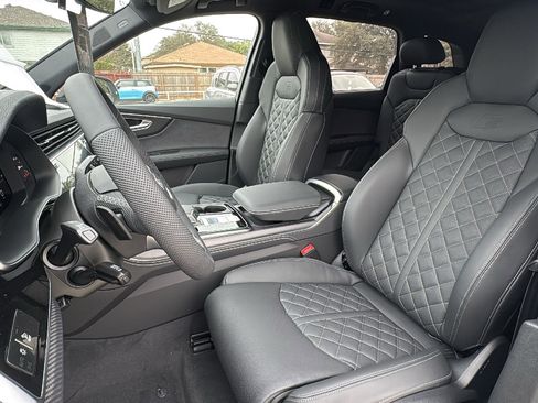 New 2026 Audi SQ7 Premium Plus AWD/4WD image 14