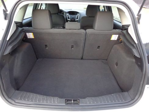 Used 2014 Ford Focus SE image 19