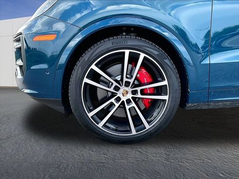 Used 2026 Porsche Cayenne S AWD/4WD image 11