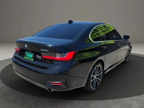 Used 2019 BMW 330i Sedan w/ Convenience Package RWD image 5