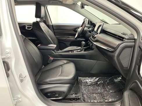 Certified 2022 Jeep Compass Trailhawk w/ Trailhawk Elite Group image 29