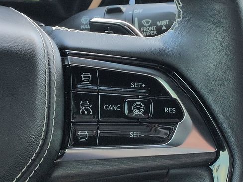 Certified 2023 Jeep Grand Cherokee L Overland w/ Advanced Protech Group III AWD/4WD image 24