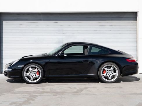 Used 2007 Porsche 911 Carrera S image 2