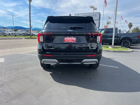 Used 2025 Ford Explorer Platinum w/ LUX Leather Package image 10