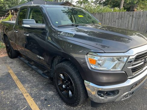 Used 2020 RAM 1500 Big Horn AWD/4WD image 3