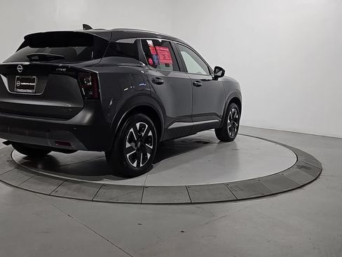 Certified 2025 Nissan Kicks SV w/ SV Premium Package AWD/4WD image 6